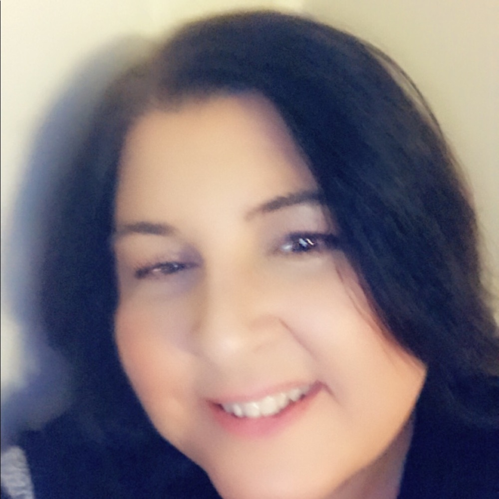 Meet your Posher, Melissa